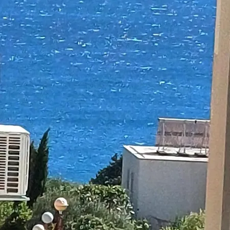 Apartment Seaside Split